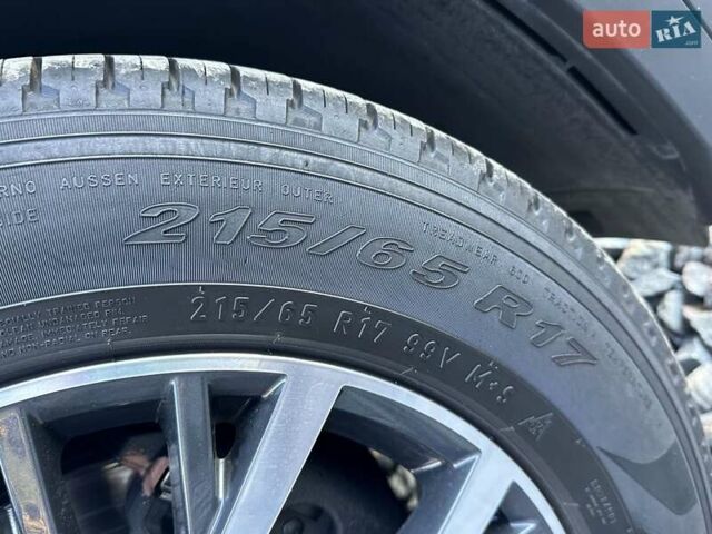 Черный Фольксваген Тигуан, объемом двигателя 2 л и пробегом 180 тыс. км за 29550 $, фото 18 на Automoto.ua