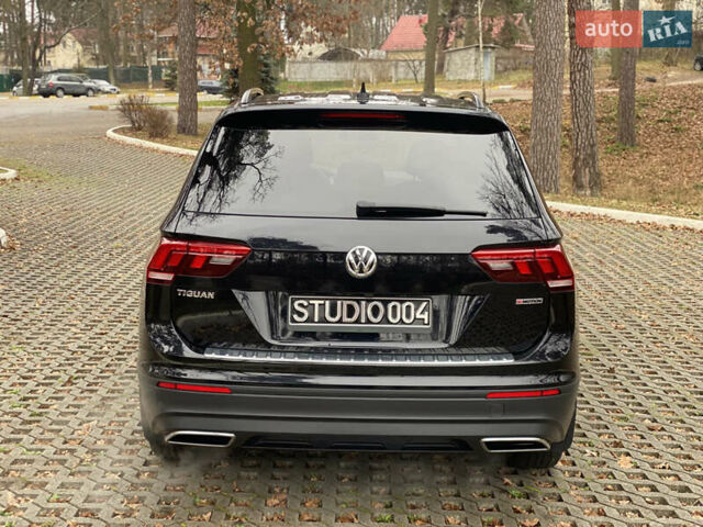 Чорний Фольксваген Тігуан, об'ємом двигуна 1.98 л та пробігом 44 тис. км за 18200 $, фото 9 на Automoto.ua