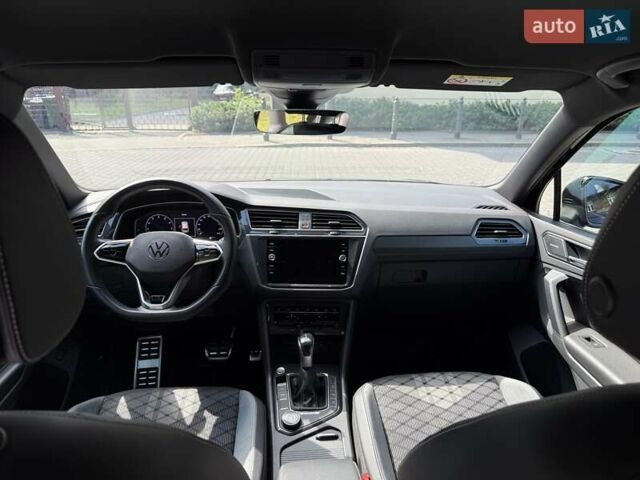 Черный Фольксваген Тигуан, объемом двигателя 1.98 л и пробегом 47 тыс. км за 38500 $, фото 14 на Automoto.ua
