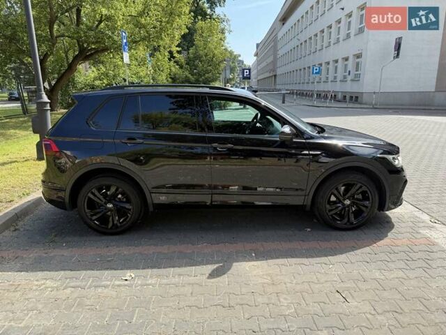 Черный Фольксваген Тигуан, объемом двигателя 1.98 л и пробегом 47 тыс. км за 38500 $, фото 3 на Automoto.ua