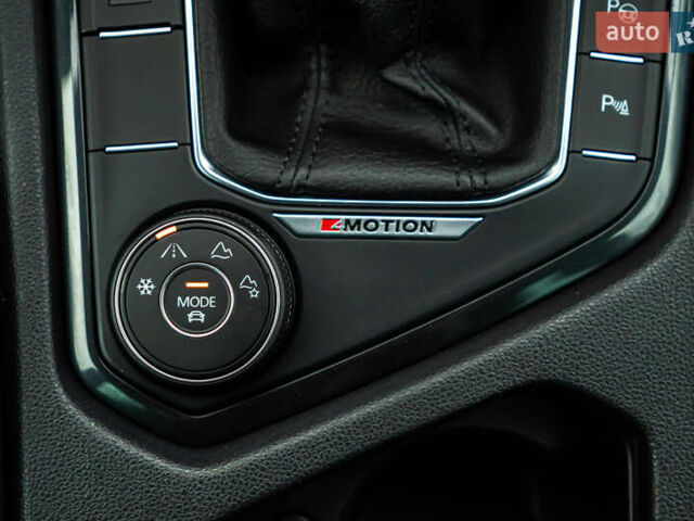 Чорний Фольксваген Тігуан, об'ємом двигуна 1.97 л та пробігом 186 тис. км за 33500 $, фото 71 на Automoto.ua