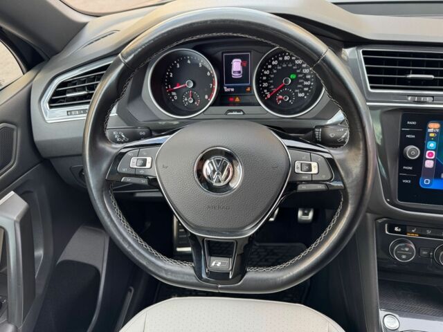 Чорний Фольксваген Тігуан, об'ємом двигуна 2 л та пробігом 123 тис. км за 22000 $, фото 16 на Automoto.ua