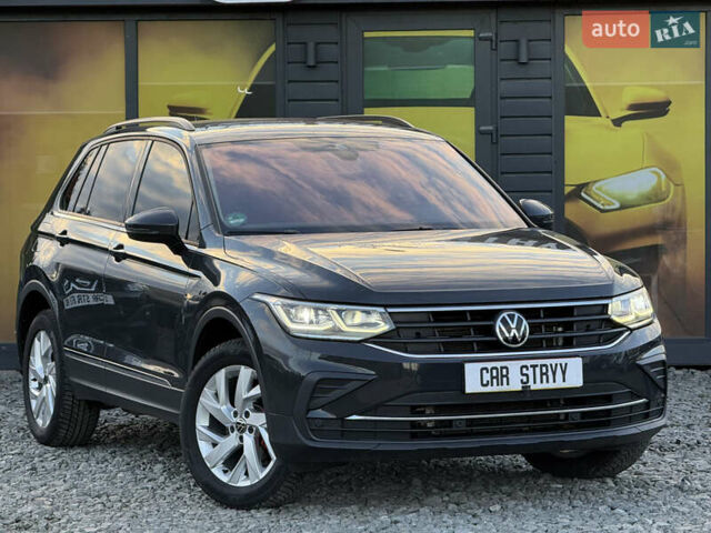 Черный Фольксваген Тигуан, объемом двигателя 2 л и пробегом 165 тыс. км за 29999 $, фото 12 на Automoto.ua