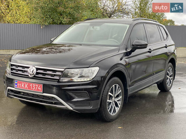 Чорний Фольксваген Тігуан, об'ємом двигуна 1.98 л та пробігом 44 тис. км за 19750 $, фото 8 на Automoto.ua
