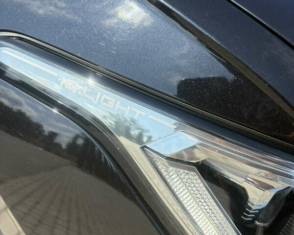 Черный Фольксваген Тигуан, объемом двигателя 2 л и пробегом 114 тыс. км за 34200 $, фото 9 на Automoto.ua