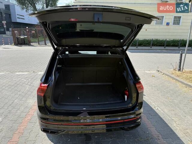 Черный Фольксваген Тигуан, объемом двигателя 1.98 л и пробегом 47 тыс. км за 38500 $, фото 6 на Automoto.ua