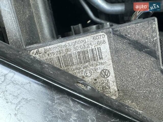 Черный Фольксваген Тигуан, объемом двигателя 2 л и пробегом 180 тыс. км за 29550 $, фото 128 на Automoto.ua