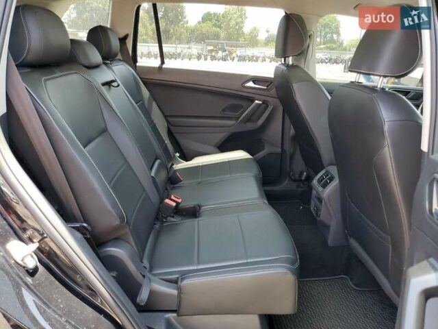 Черный Фольксваген Тигуан, объемом двигателя 1.98 л и пробегом 75 тыс. км за 3500 $, фото 10 на Automoto.ua