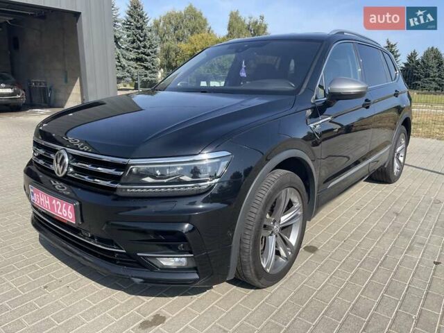 Чорний Фольксваген Тігуан, об'ємом двигуна 1.97 л та пробігом 300 тис. км за 28500 $, фото 40 на Automoto.ua