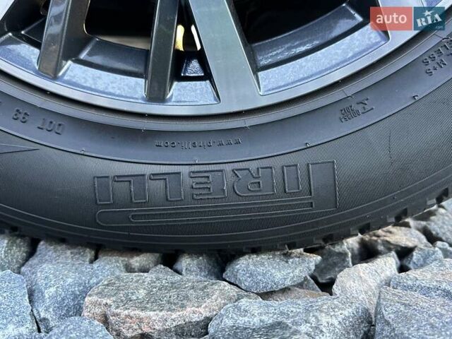 Черный Фольксваген Тигуан, объемом двигателя 2 л и пробегом 180 тыс. км за 29550 $, фото 19 на Automoto.ua