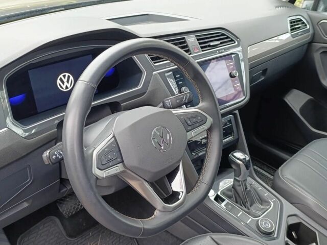 Черный Фольксваген Тигуан, объемом двигателя 0 л и пробегом 66 тыс. км за 13999 $, фото 8 на Automoto.ua