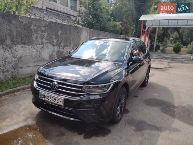 Черный Фольксваген Тигуан, объемом двигателя 2 л и пробегом 27 тыс. км за 25600 $, фото 16 на Automoto.ua