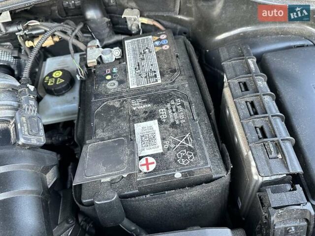 Черный Фольксваген Тигуан, объемом двигателя 2 л и пробегом 180 тыс. км за 29550 $, фото 124 на Automoto.ua