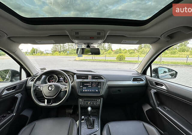 Черный Фольксваген Тигуан, объемом двигателя 2 л и пробегом 101 тыс. км за 22750 $, фото 16 на Automoto.ua