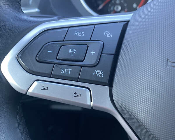 Черный Фольксваген Тигуан, объемом двигателя 1.97 л и пробегом 186 тыс. км за 29990 $, фото 18 на Automoto.ua