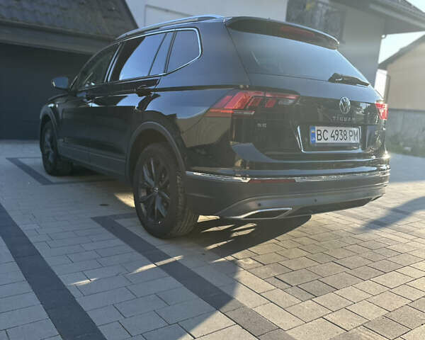 Черный Фольксваген Тигуан, объемом двигателя 1.98 л и пробегом 85 тыс. км за 25000 $, фото 3 на Automoto.ua