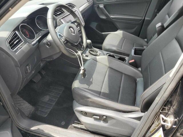 Черный Фольксваген Тигуан, объемом двигателя 0 л и пробегом 66 тыс. км за 3900 $, фото 6 на Automoto.ua