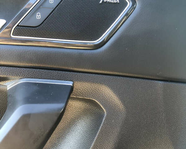 Черный Фольксваген Тигуан, объемом двигателя 1.98 л и пробегом 75 тыс. км за 34699 $, фото 18 на Automoto.ua