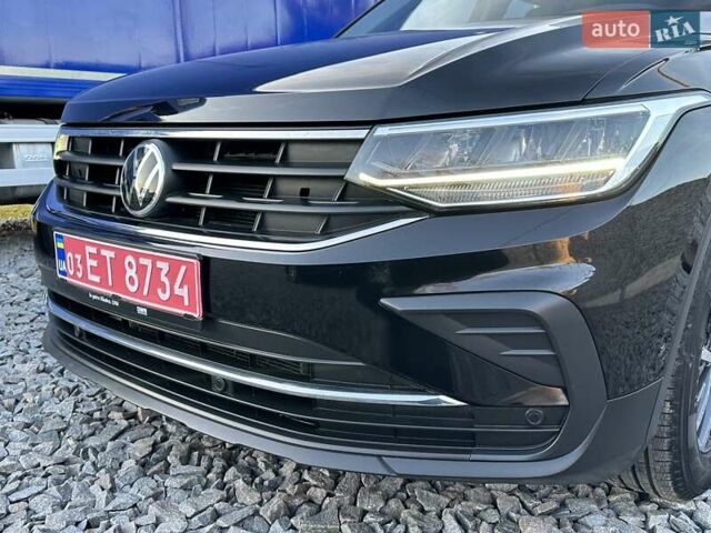 Черный Фольксваген Тигуан, объемом двигателя 2 л и пробегом 180 тыс. км за 29550 $, фото 10 на Automoto.ua