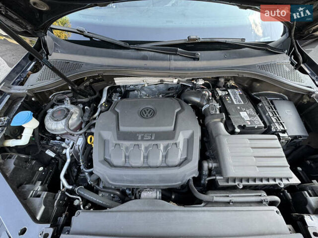 Черный Фольксваген Тигуан, объемом двигателя 1.98 л и пробегом 56 тыс. км за 28000 $, фото 3 на Automoto.ua