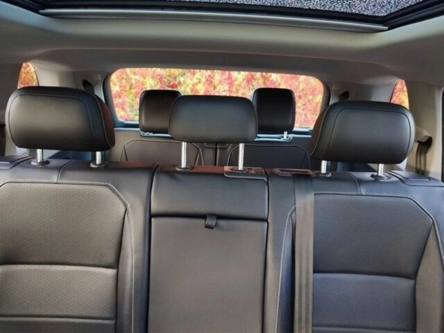 Черный Фольксваген Тигуан, объемом двигателя 2 л и пробегом 75 тыс. км за 11300 $, фото 10 на Automoto.ua