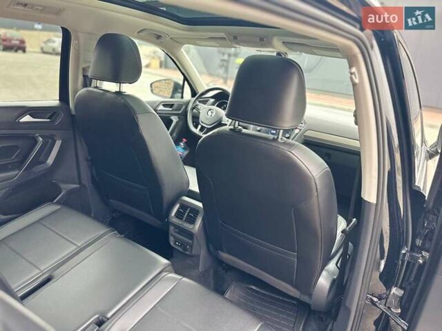 Черный Фольксваген Тигуан, объемом двигателя 1.98 л и пробегом 56 тыс. км за 23500 $, фото 12 на Automoto.ua