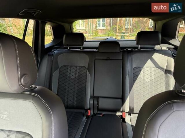 Черный Фольксваген Тигуан, объемом двигателя 1.98 л и пробегом 47 тыс. км за 38500 $, фото 12 на Automoto.ua