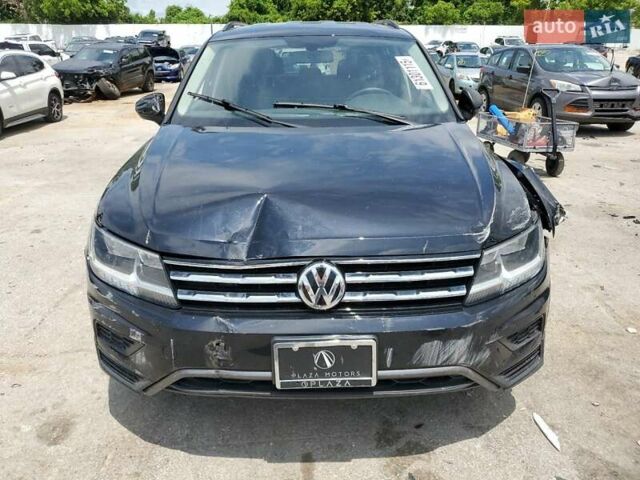 Черный Фольксваген Тигуан, объемом двигателя 1.98 л и пробегом 66 тыс. км за 3900 $, фото 4 на Automoto.ua