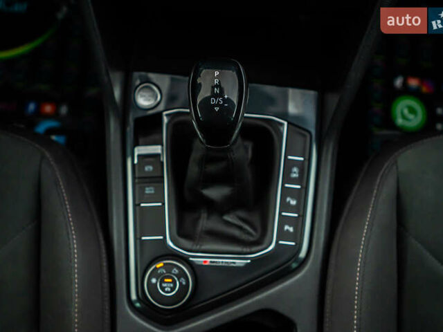 Чорний Фольксваген Тігуан, об'ємом двигуна 1.97 л та пробігом 186 тис. км за 33500 $, фото 72 на Automoto.ua