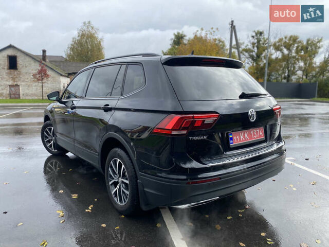 Чорний Фольксваген Тігуан, об'ємом двигуна 1.98 л та пробігом 44 тис. км за 19750 $, фото 3 на Automoto.ua