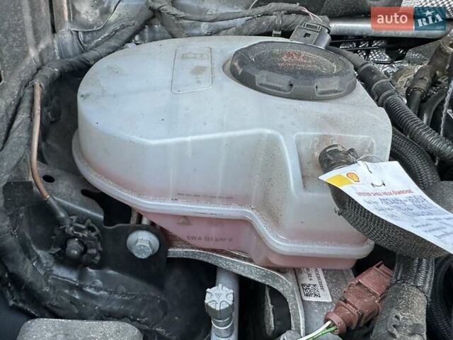 Черный Фольксваген Тигуан, объемом двигателя 2 л и пробегом 180 тыс. км за 29550 $, фото 120 на Automoto.ua