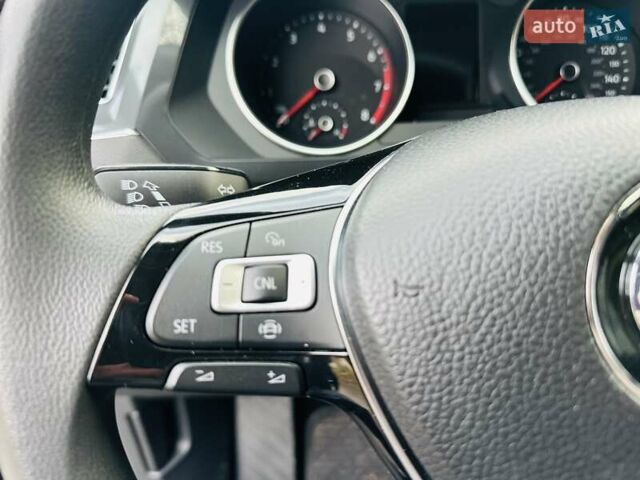 Черный Фольксваген Тигуан, объемом двигателя 2 л и пробегом 40 тыс. км за 17999 $, фото 25 на Automoto.ua