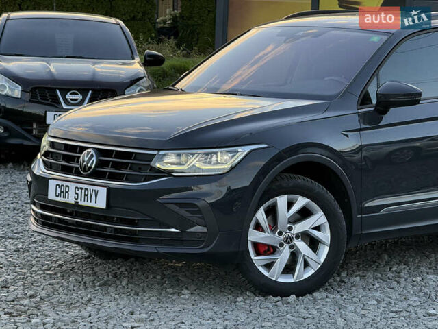 Черный Фольксваген Тигуан, объемом двигателя 2 л и пробегом 165 тыс. км за 29999 $, фото 6 на Automoto.ua