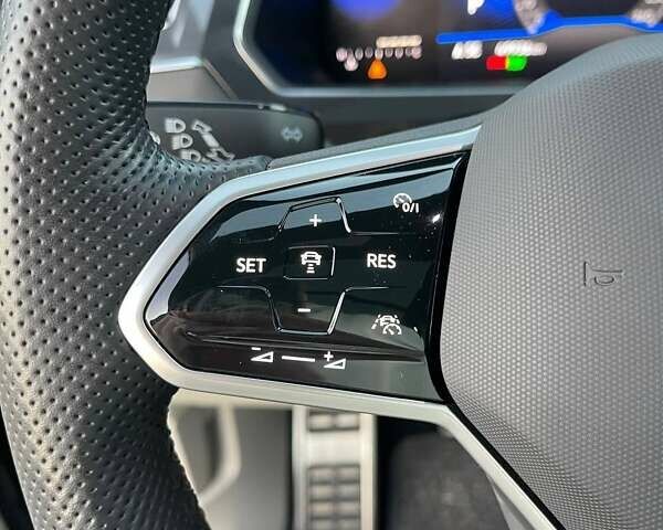 Черный Фольксваген Тигуан, объемом двигателя 2 л и пробегом 49 тыс. км за 25500 $, фото 22 на Automoto.ua