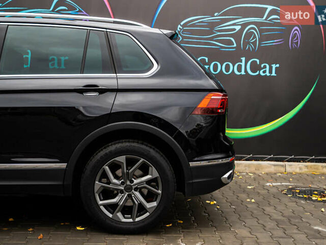 Чорний Фольксваген Тігуан, об'ємом двигуна 1.97 л та пробігом 186 тис. км за 33500 $, фото 12 на Automoto.ua