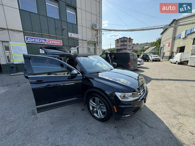 Черный Фольксваген Тигуан, объемом двигателя 1.98 л и пробегом 56 тыс. км за 28000 $, фото 8 на Automoto.ua
