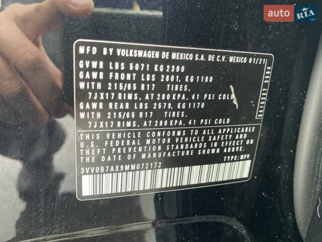 Чорний Фольксваген Тігуан, об'ємом двигуна 1.98 л та пробігом 44 тис. км за 19750 $, фото 45 на Automoto.ua