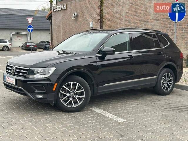 Черный Фольксваген Тигуан, объемом двигателя 1.98 л и пробегом 56 тыс. км за 23500 $, фото 3 на Automoto.ua