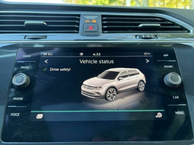 Чорний Фольксваген Тігуан, об'ємом двигуна 2 л та пробігом 27 тис. км за 9000 $, фото 14 на Automoto.ua