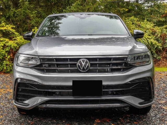 Черный Фольксваген Тигуан, объемом двигателя 2 л и пробегом 21 тыс. км за 8500 $, фото 1 на Automoto.ua