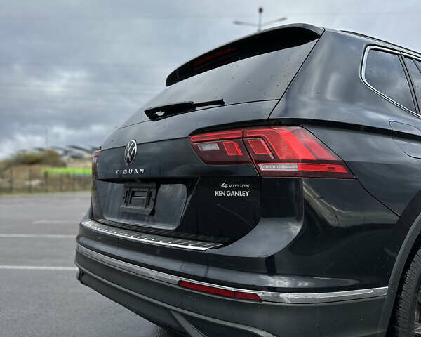 Черный Фольксваген Тигуан, объемом двигателя 2 л и пробегом 137 тыс. км за 22300 $, фото 13 на Automoto.ua