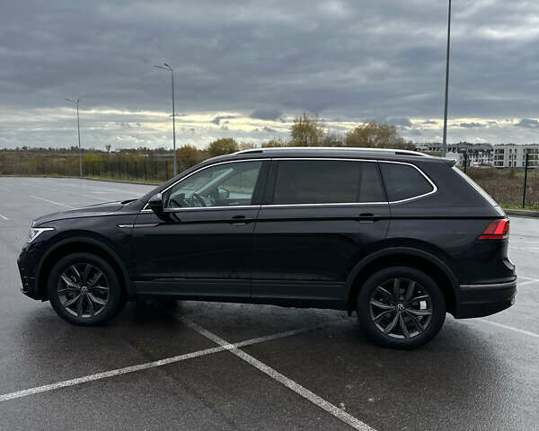 Черный Фольксваген Тигуан, объемом двигателя 2 л и пробегом 137 тыс. км за 22300 $, фото 20 на Automoto.ua