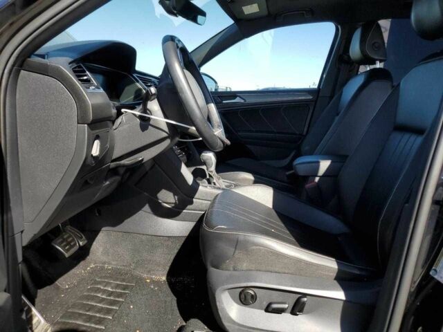 Черный Фольксваген Тигуан, объемом двигателя 2 л и пробегом 127 тыс. км за 19000 $, фото 7 на Automoto.ua