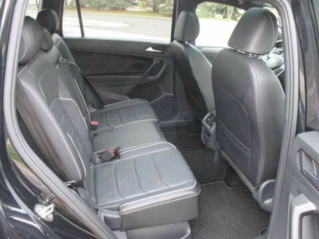 Черный Фольксваген Тигуан, объемом двигателя 2 л и пробегом 13 тыс. км за 8900 $, фото 8 на Automoto.ua