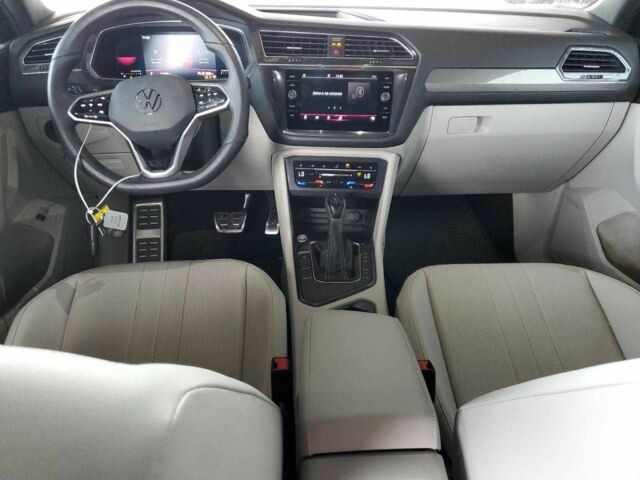 Черный Фольксваген Тигуан, объемом двигателя 0 л и пробегом 32 тыс. км за 7500 $, фото 7 на Automoto.ua