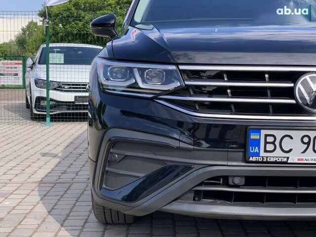 Чорний Фольксваген Тігуан, об'ємом двигуна 2 л та пробігом 10 тис. км за 27955 $, фото 8 на Automoto.ua