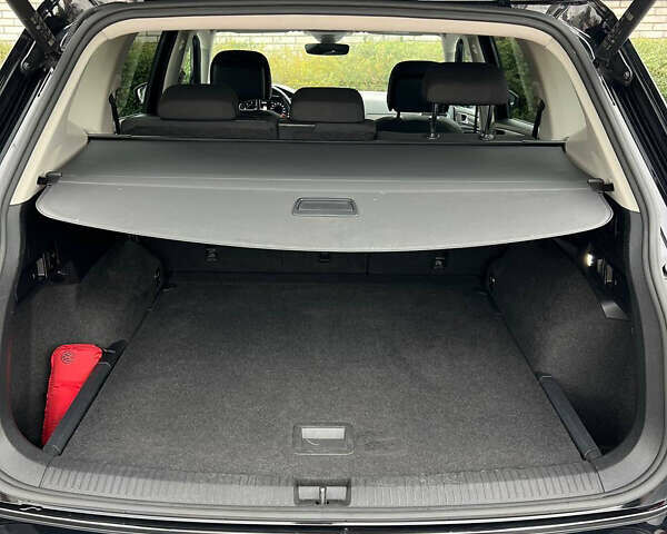 Черный Фольксваген Тигуан, объемом двигателя 1.97 л и пробегом 157 тыс. км за 31800 $, фото 21 на Automoto.ua