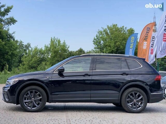 Чорний Фольксваген Тігуан, об'ємом двигуна 2 л та пробігом 10 тис. км за 27955 $, фото 11 на Automoto.ua
