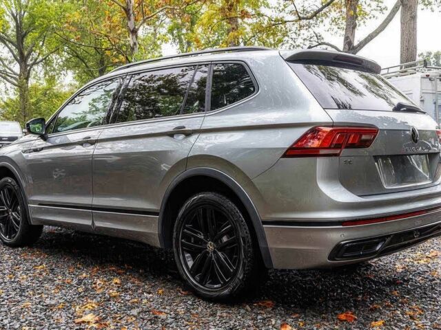 Черный Фольксваген Тигуан, объемом двигателя 2 л и пробегом 21 тыс. км за 8500 $, фото 4 на Automoto.ua