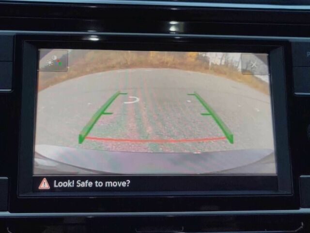 Черный Фольксваген Тигуан, объемом двигателя 2 л и пробегом 25 тыс. км за 21200 $, фото 11 на Automoto.ua